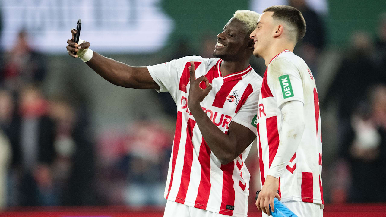1. FC Köln: Tor-Held Ragnar Ache: Sieg-Selfie mit Said El Mala | Sport