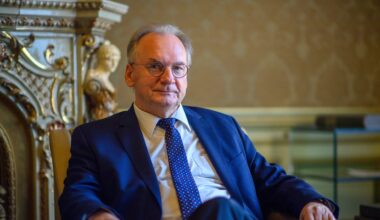 Haseloff tritt zurück: Schulze soll in Magdeburg übernehmen | Politik