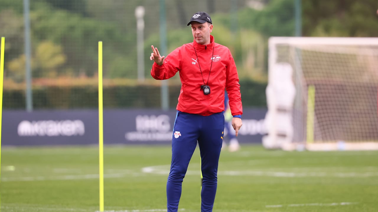 RB Leipzig: Im Portugal-Camp! Trainingsabbruch bei Gulacsi und Romulo | Sport