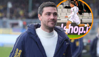 Benjamin Kessel an der Bank beim Heimspiel gegen den 1. FC Kaiserslautern.