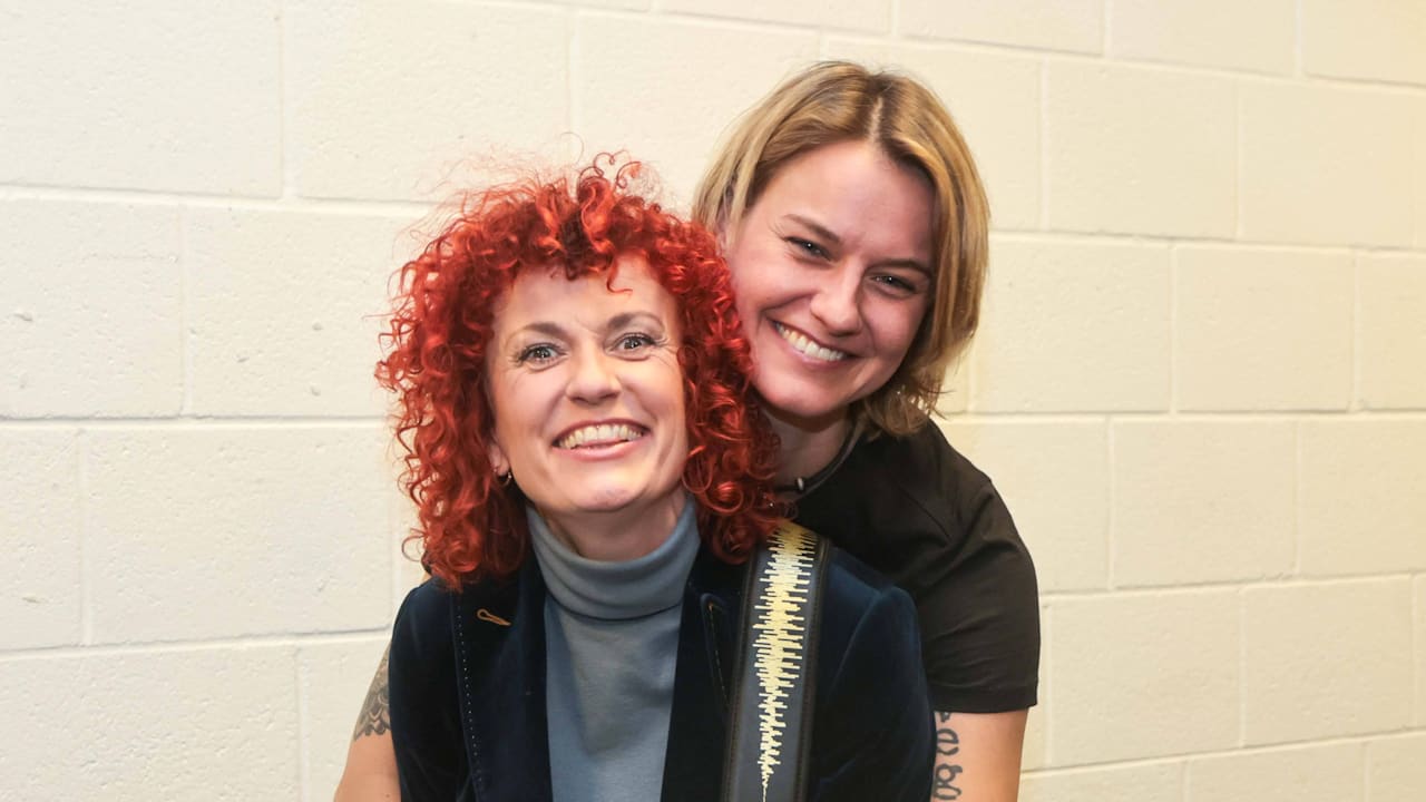 No Angel Lucy und ihre Freundin Yasi: „Unser erster Kuss war ein großer Moment“ | Unterhaltung