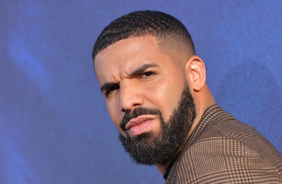 Immer noch einer der größten Stars der Musikbranche: Drake dominiert seit Jahren die Charts, füllt Arenen weltweit und sammelt Hits, Preise und Milliarden Streams