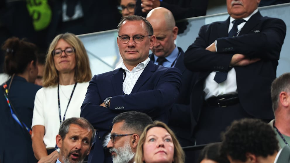 Chrupalla beim EM-Halbfinale Niederlande - England in Dortmund (2024)