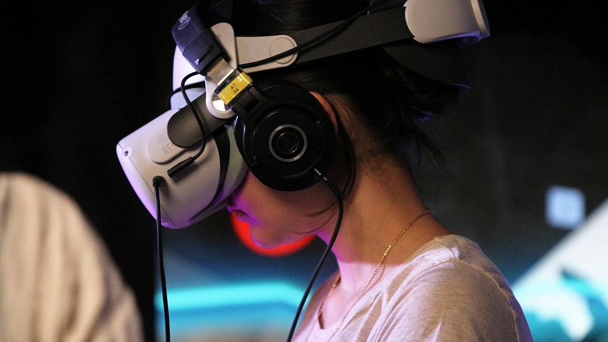 Berufswahl mit VR-Brille: Arbeitsagentur Braunschweig informiert