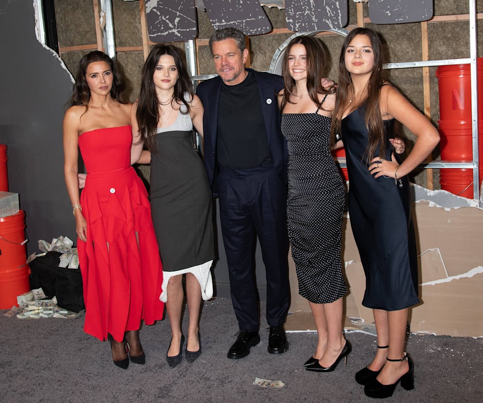 Matt Damon und seine Girls. Ob Tochter Gia (r.) mit Papas Pose auf diesem Bild zufrieden war?