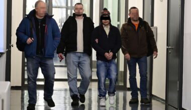 Prozess in Dresden: Tunesier verletzt Familie mit Baby auf Spielplatz | Regional