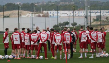 1. FC Köln trifft in La Nucia ein: Lukas Kwasniok freut sich über „die richtige Wahl“