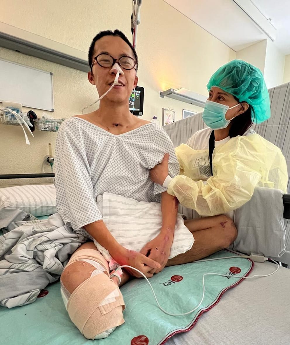 Hieu Hoang Trung (27) überlebte wie durch ein Wunder, Mutter Thi Hanh Nguyen (52) besuchte ihren Sohn jeden Tag im Krankenhaus