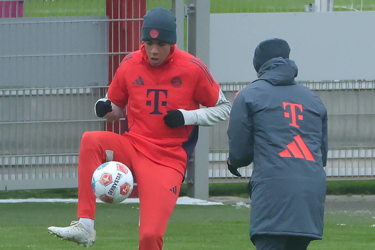 Jamals Musiala beim individuellen Aufbautraining an der Säbener Straße.