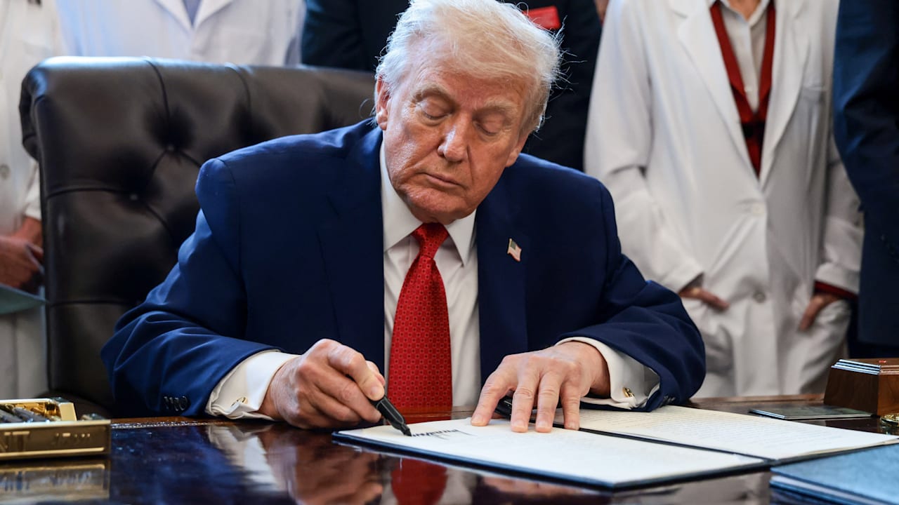 Auf Anordnung Trump: USA ziehen sich aus Organisationen zurück | Politik