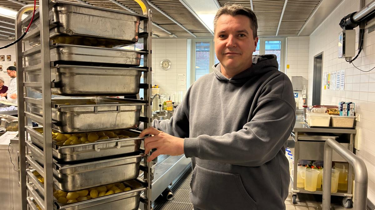 Wie wird das Essen im FEK Neumünster gemacht?