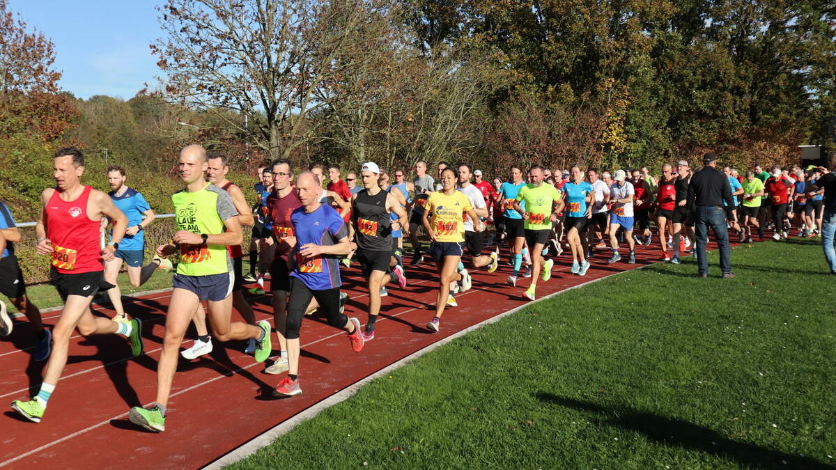 Die Siegerehrung des Regio Aachen Laufcups, hier der Volkslauf in Herzogenrath, findet am 17. Januar in Konzen statt.