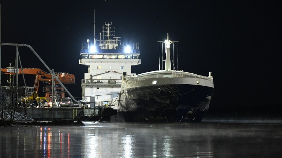 Ukraine-News: Verdächtiges Schiff nach Kabelschaden in der Ostsee festgesetzt