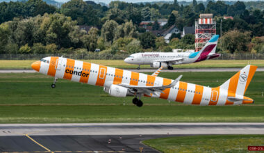 Ein Condor-Flugzeug hebt am Düsseldorfer Flughafen ab.