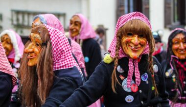 Narrenfahrplan zeigt Fastnacht-Veranstaltungen in Karlsruhe und Umgebung