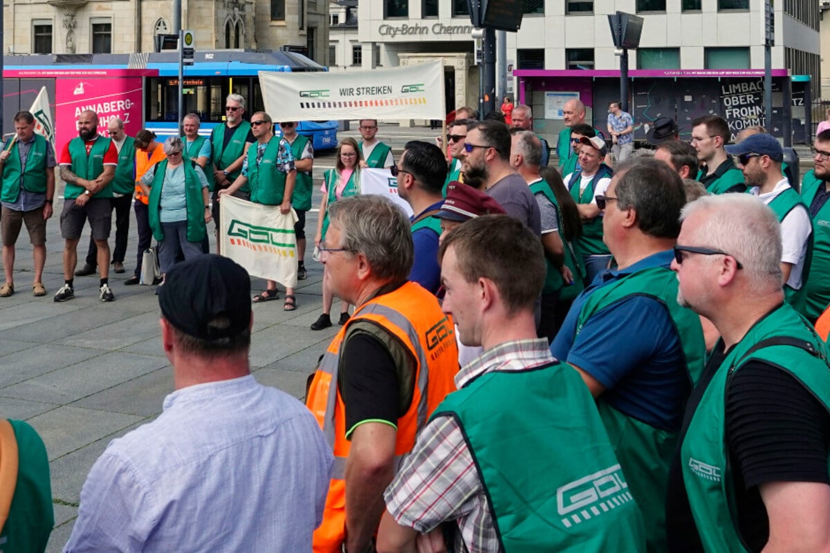 Darf der Schülerverkehr bestreikt werden? Das sagt das Arbeitsgericht Chemnitz