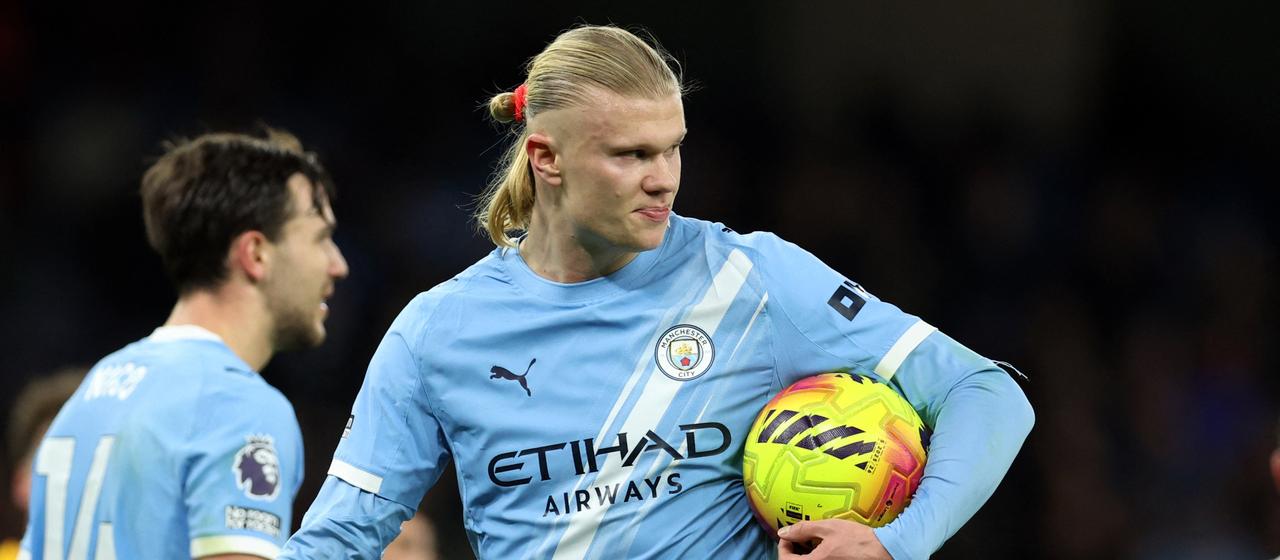 Erling Haaland mit dem Ball