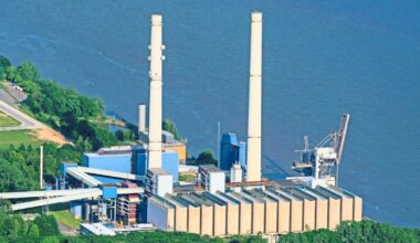 Hamburg zahlt viel Geld für den Weterbetrieb des Kraftwerks Wedel