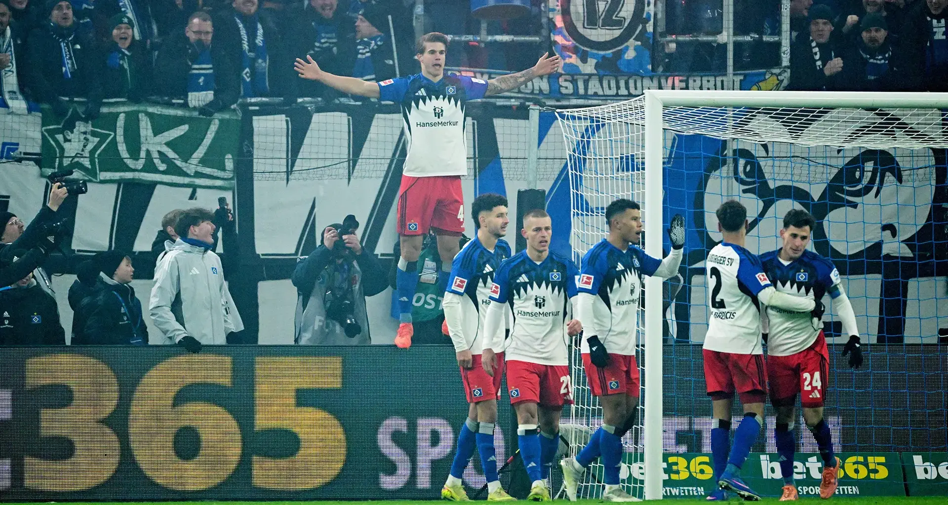 Mit Mut und ganz viel Leidenschaft - HSV punktet gegen Bayern München