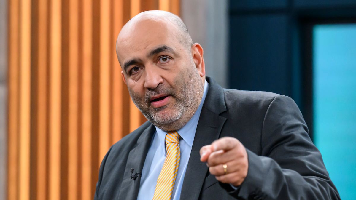 Internet im Iran blockiert: Nouripour will Demonstranten im Iran mit Starlink helfen