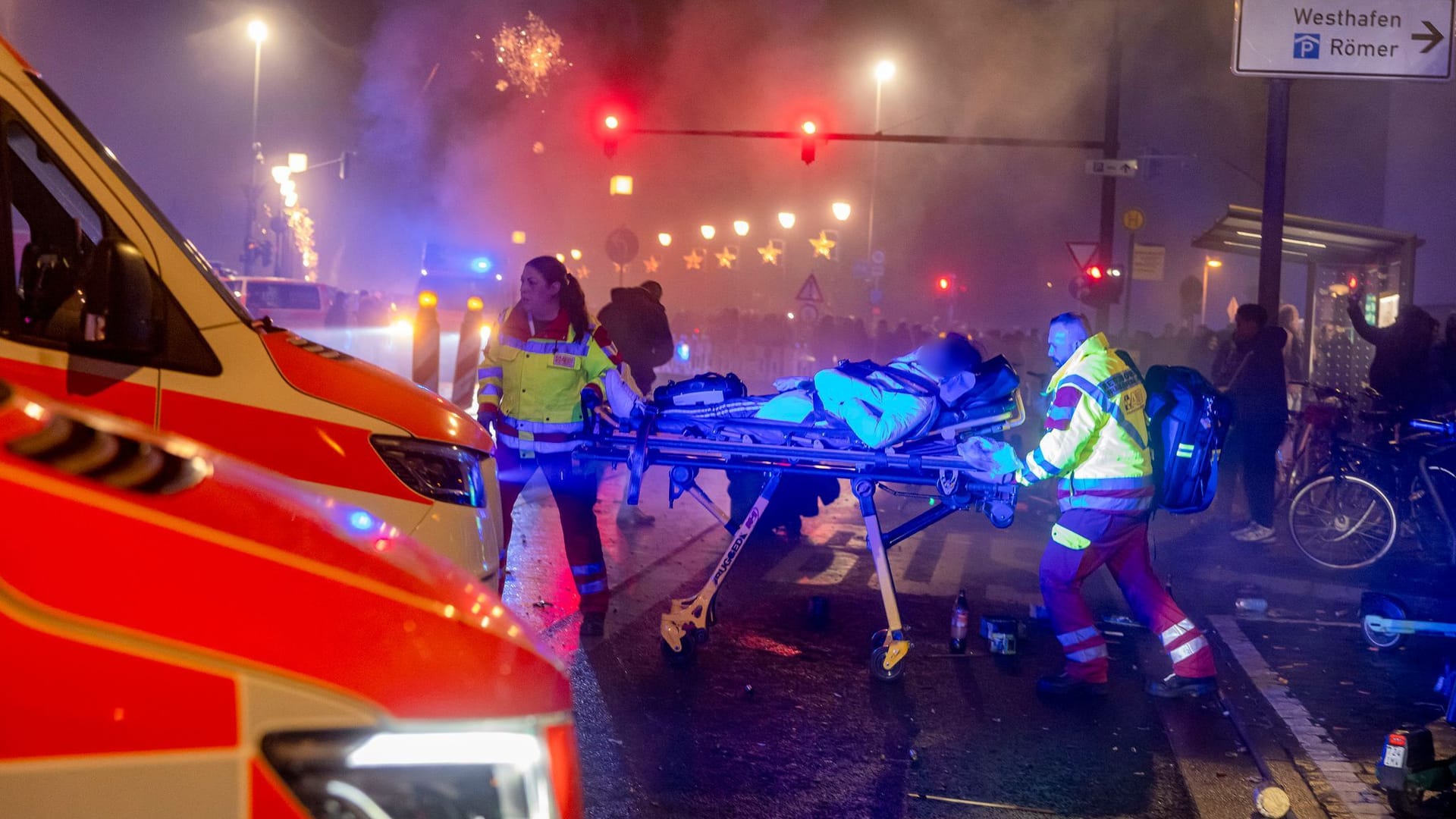 urn:newsml:dpa.com:20090101:260101-911-001379 urn:newsml:dpa.com:20090101:260101-911-001379