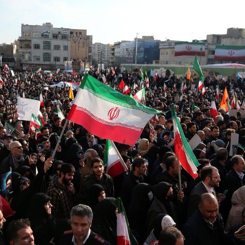 Merz prophezeit Ende des Regimes im Iran – ist das klug?