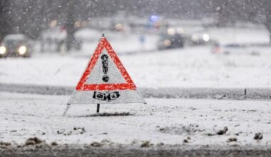 Mehrere glättebedingte Unfälle im Saarland - SR.de