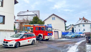 Küchenbrand in Waldbronn löst Feuerwehreinsatz und Rettungsmaßnahmen aus
