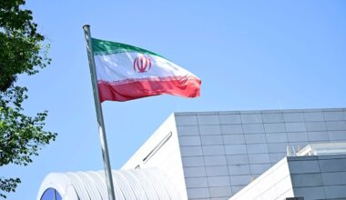 Hunderte in Berlin demonstrieren erneut gegen Mullah-Regime