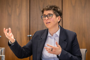 Bild zeigt Stephanie Krömer, Geschäftsführerin Jobcenter Dortmund