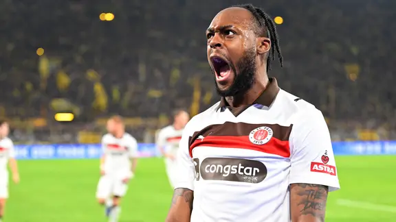 Ricky-Jade Jones vom FC St. Pauli 