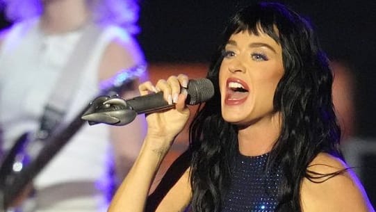 Katy Perry: Die Sängerin äußert sich politisch. Katy Perry: Die Sängerin äußert sich politisch.