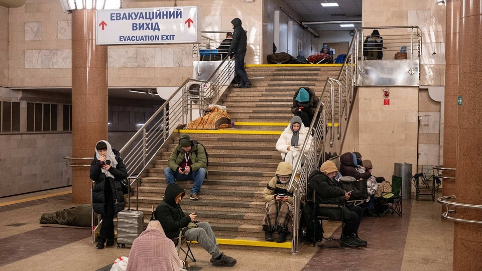 Ukraine-News: Eine Million Menschen in Kiew ohne Strom – 600.000 haben Stadt verlassen