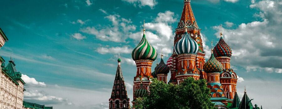 Kuppeln des Moskauer Kremls.