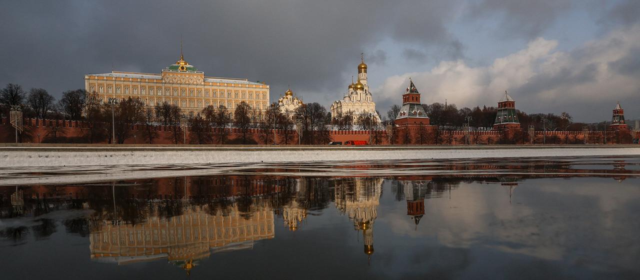 Blick auf den Kreml. | REUTERS Blick auf den Kreml.