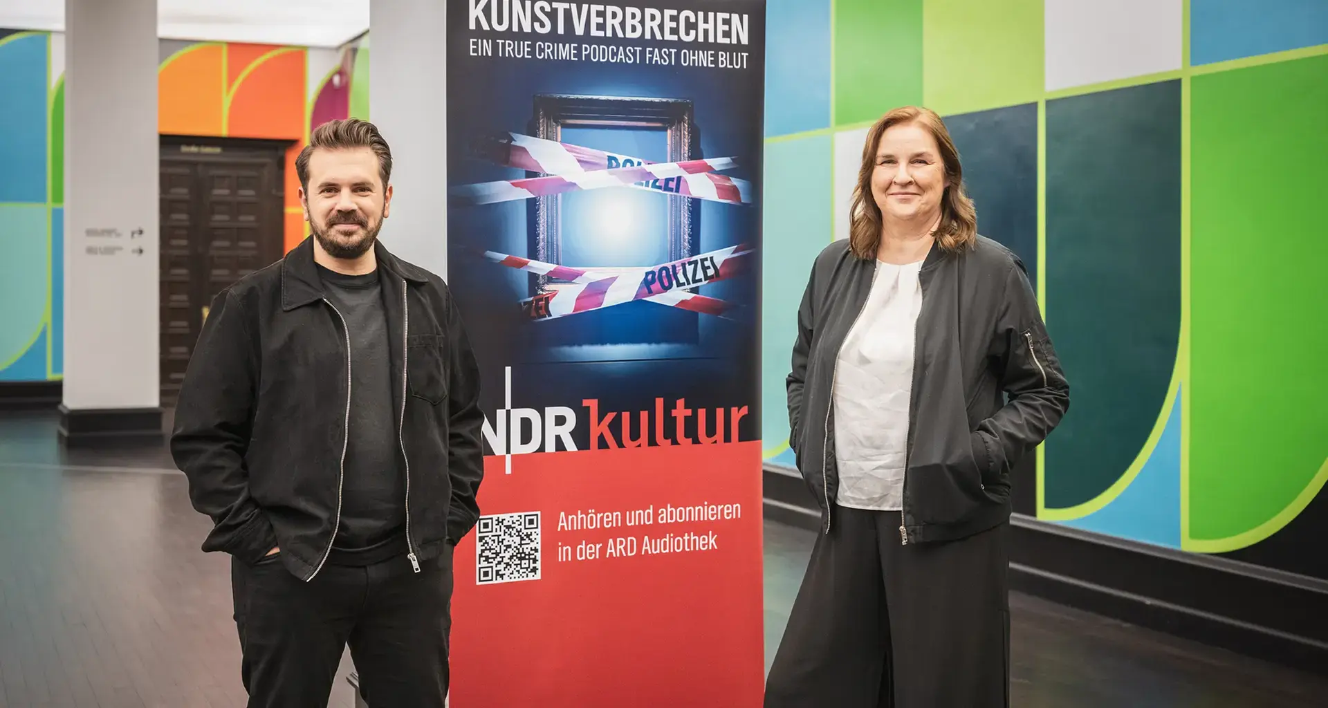 Fans im Kunstverbrechen-Fieber: Launige Live-Show in Bremen