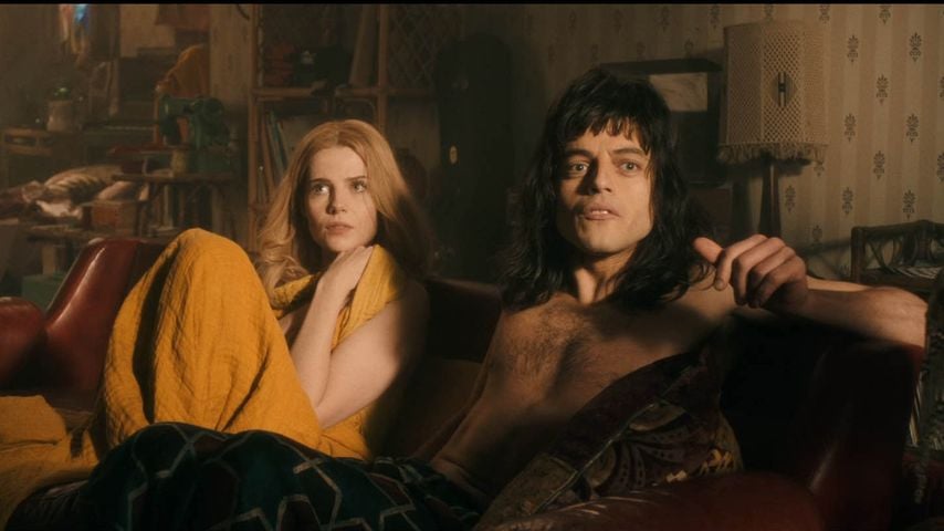 Lucy Boynton als Mary Austin und Rami Malek als Freddie Mercury im Film "Bohemian Rhapsody"