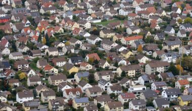 Preis Einfamilienhaus München 2025 leicht gesunken, München teuerste Stadt Deutschlands