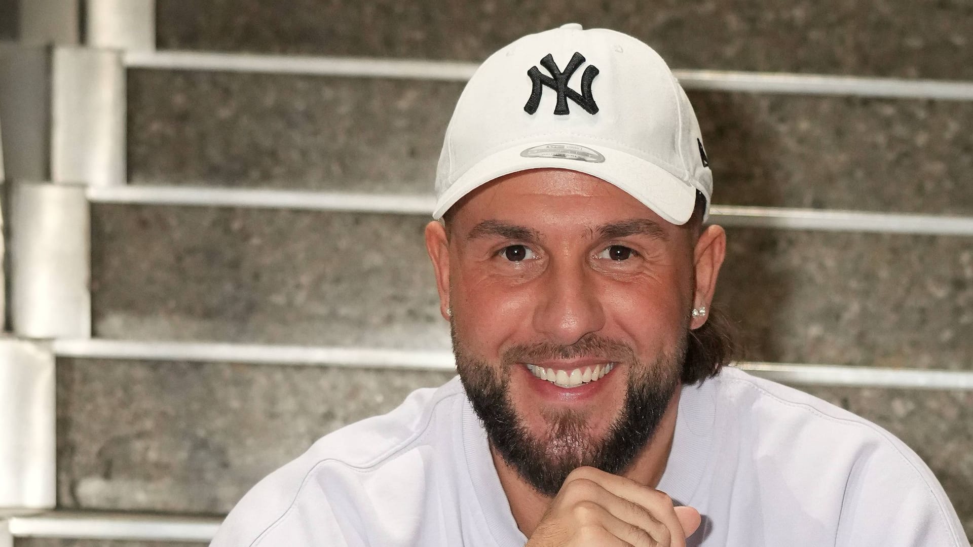 Maurice Dziwak: 2025 zog der Realitystar ins Dschungelcamp ein. Maurice Dziwak: 2025 zog der Realitystar ins Dschungelcamp ein.