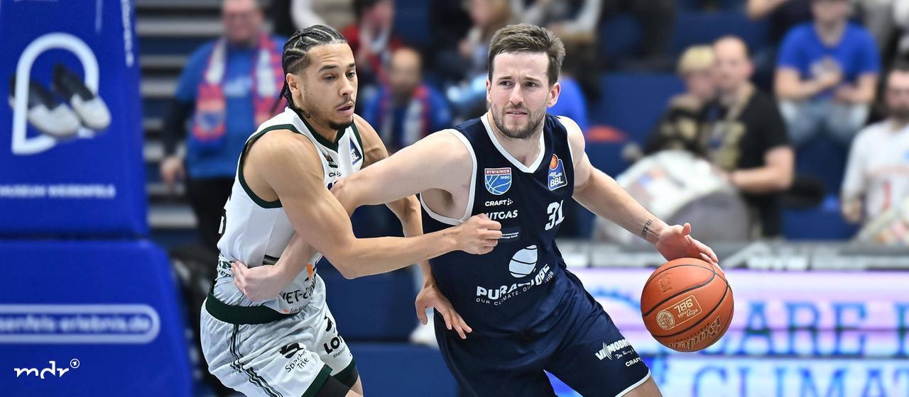 Jordan Roland (Trier, 15), Spencer Reaves (MBC, 31)