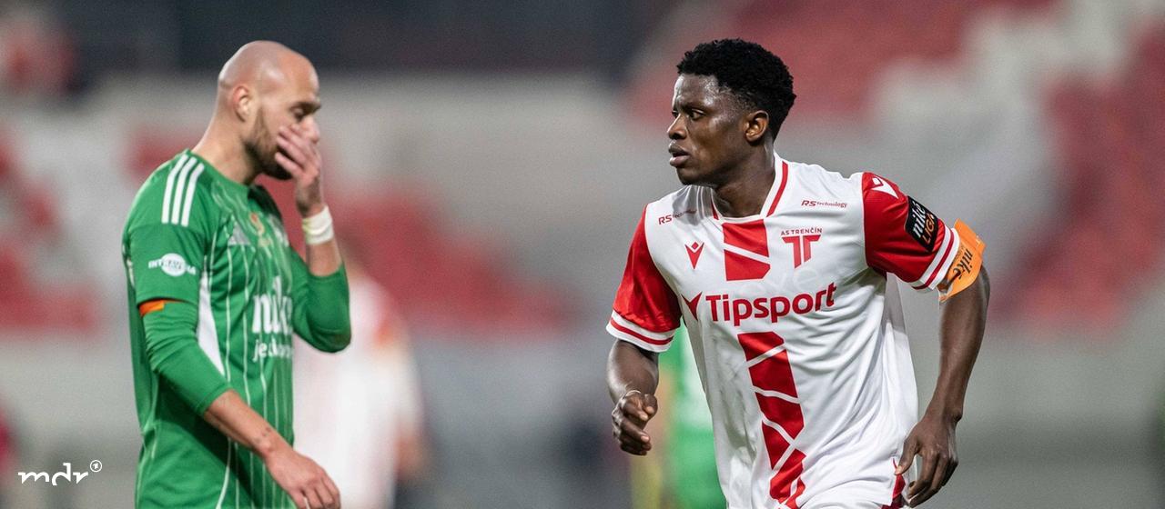 Sani Suleiman auf dem Spielfeld | IMAGO/Michal Fajt Sani Suleiman auf dem Spielfeld