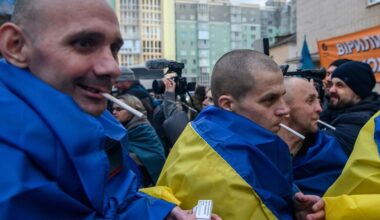 Ukraine-News: Tote in Charkiw und "verwirrende" Gespräche über Austausch von Gefangenen