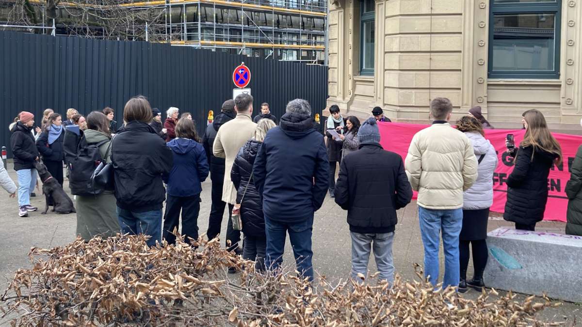 Mord in Stuttgart-Ost: Getötete Aleyna: Täter muss lebenslang in Haft – und zeigt keine Einsicht - Stuttgart