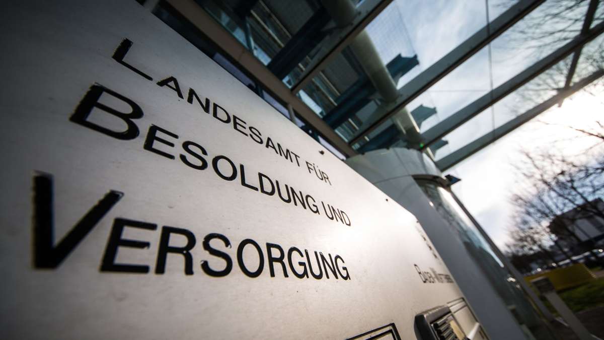 Fehlerhafter Lohnabzug: Zu niedrige Beamtenlöhne werden bald korrigiert – Konflikt hält an