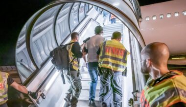 EU-Kommissar erwartet höchste Abschiebungsrate seit 2019