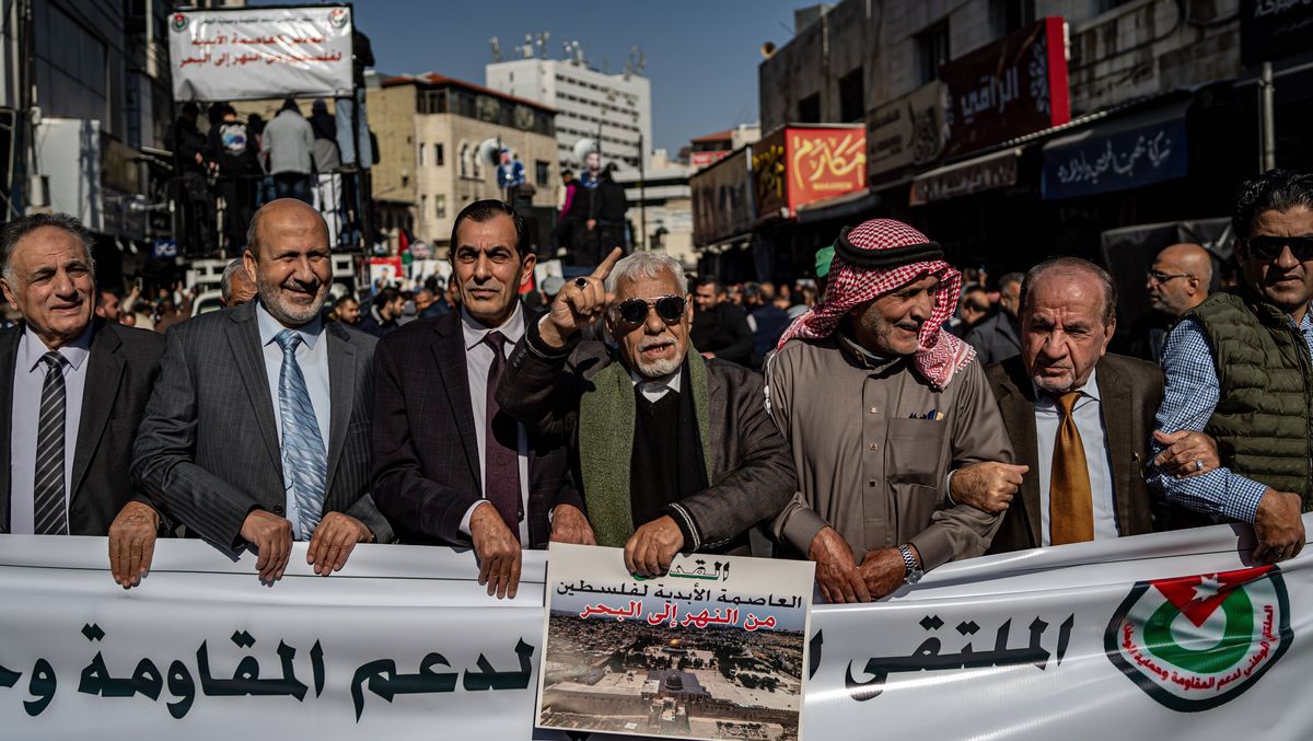 Anhänger der Muslimbruderschaft in Jordanien demonstrieren in Solidarität mit der Hamas