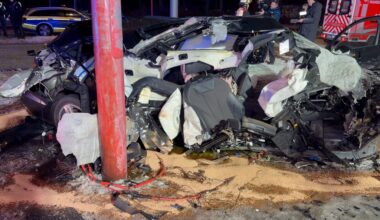 Hamburg: Wie kommt man aus so einem Auto unverletzt raus?