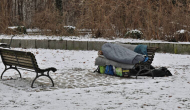 So können Sie Obdachlosen mit dem Kältebus helfen