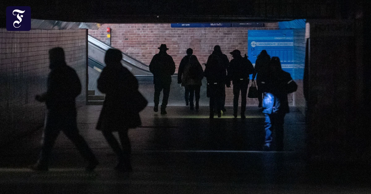 Stromausfall in Berlin könnte bis Donnerstag dauern