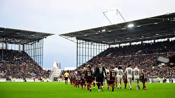 FC St. Pauli gegen Werder Bremen im Millerntor-Stadion
